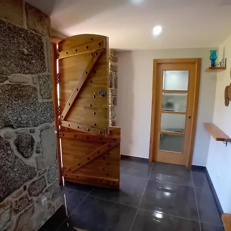 A Casa Da Ponte Negreira