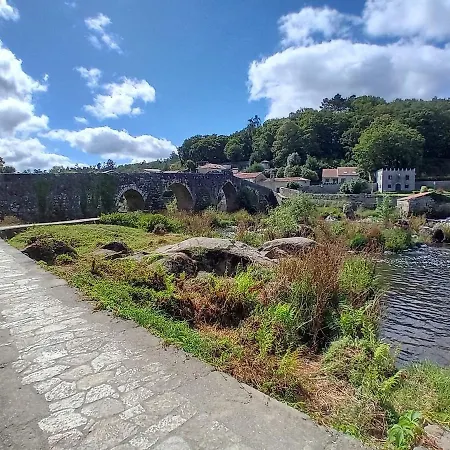 A Casa Da Ponte * Negreira