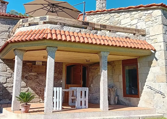 Tatil Evi A Casa Da Ponte Negreira